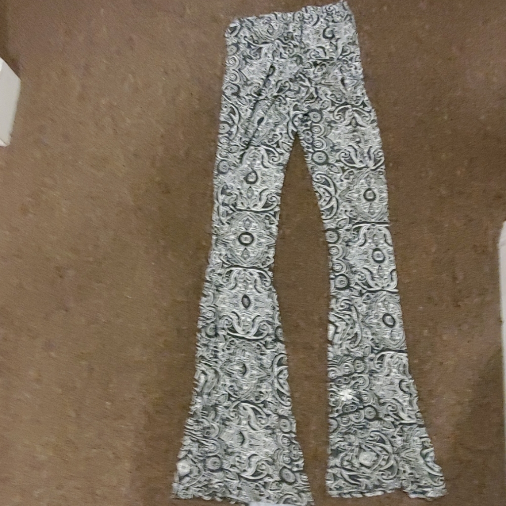 Abercrombie flare pants